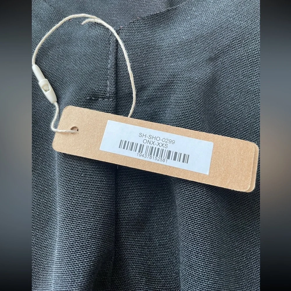 Skims - Picture 2 of 5